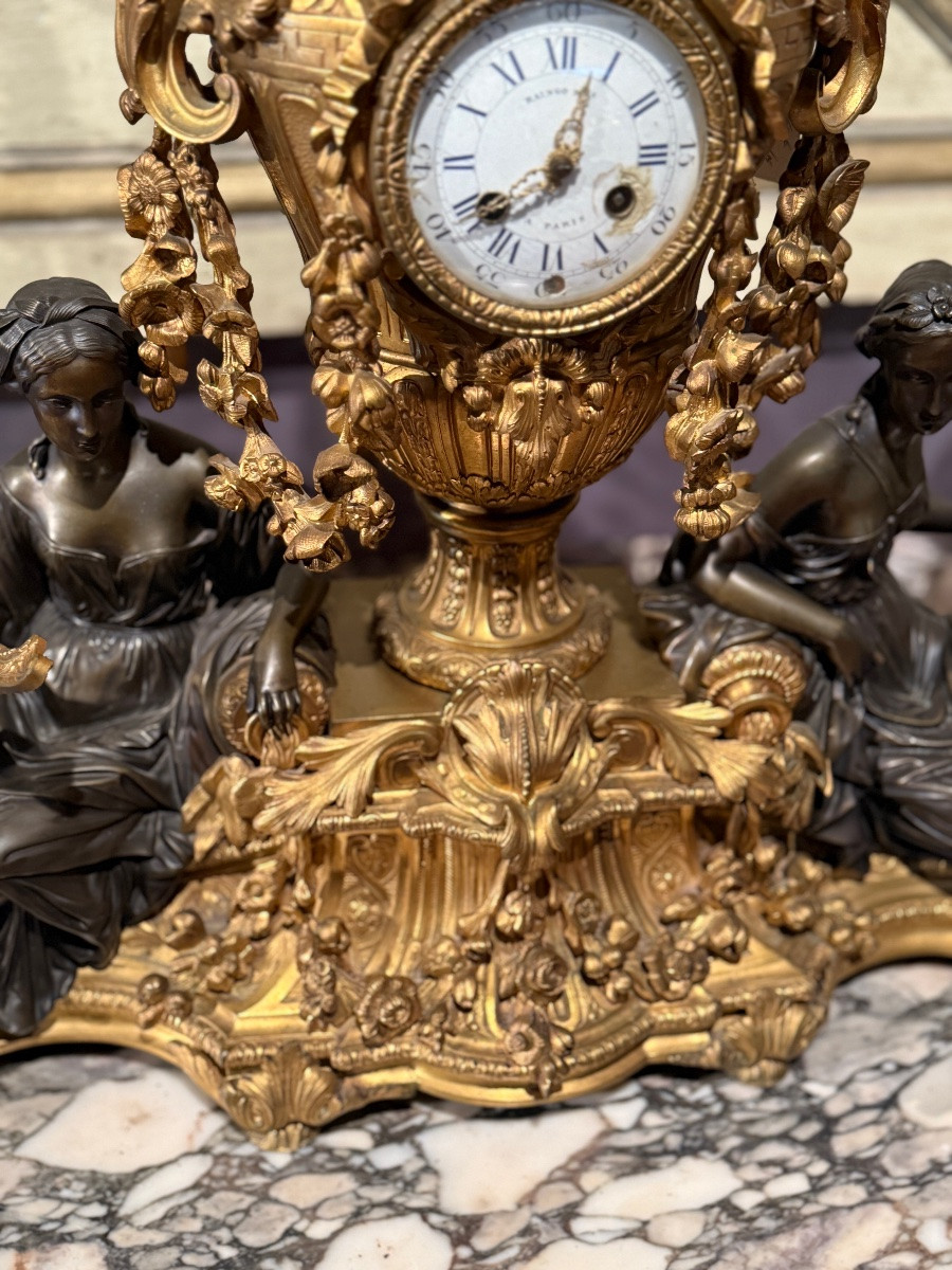 Louis XV Mantel Clock Dating From The 19th Century In Gilded Bronze -photo-4