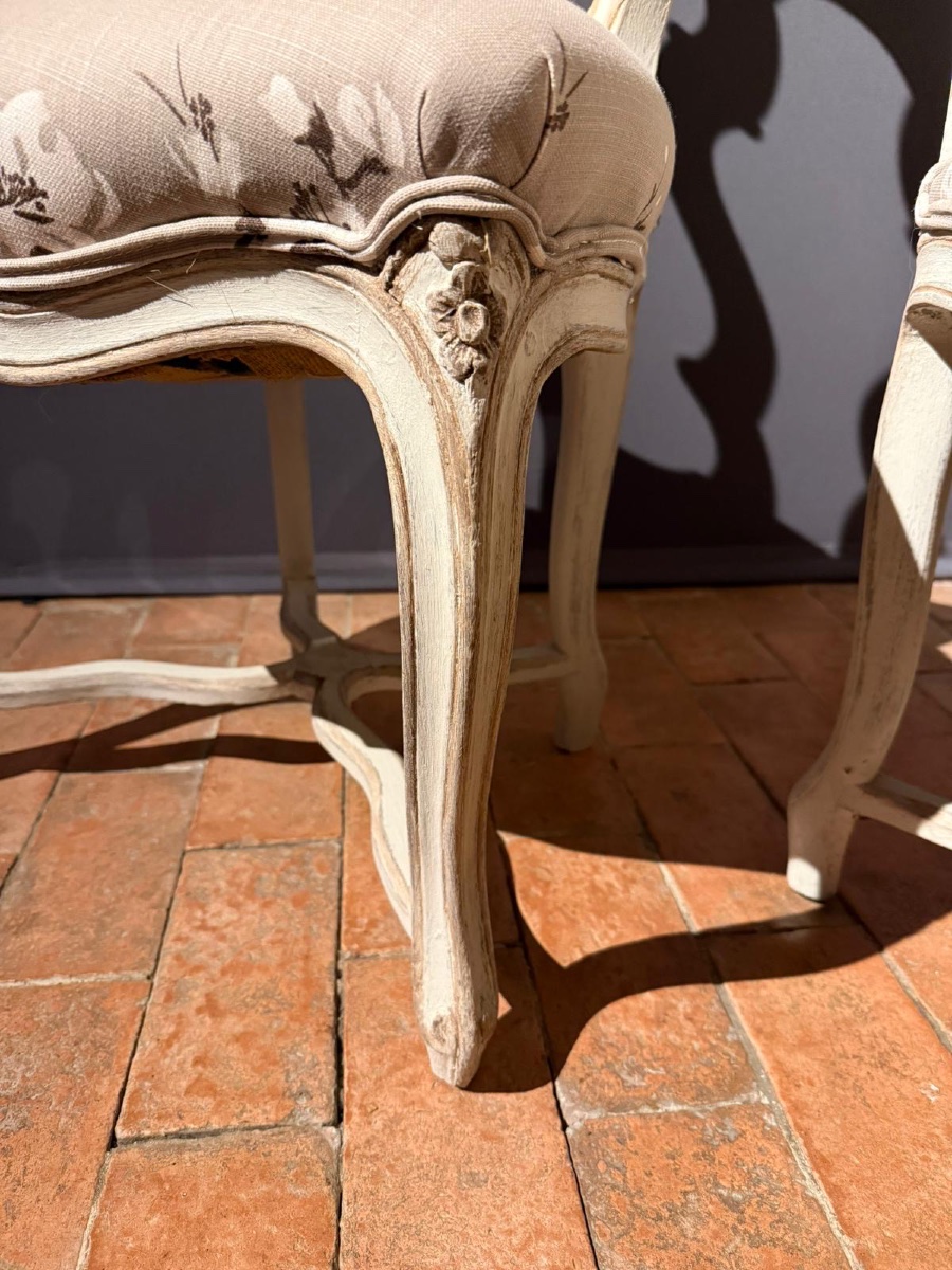 Ensemble de 4 chaises Louis XIV belle patine et nouvelle tapisserie datant de la fin du 18e siè-photo-3