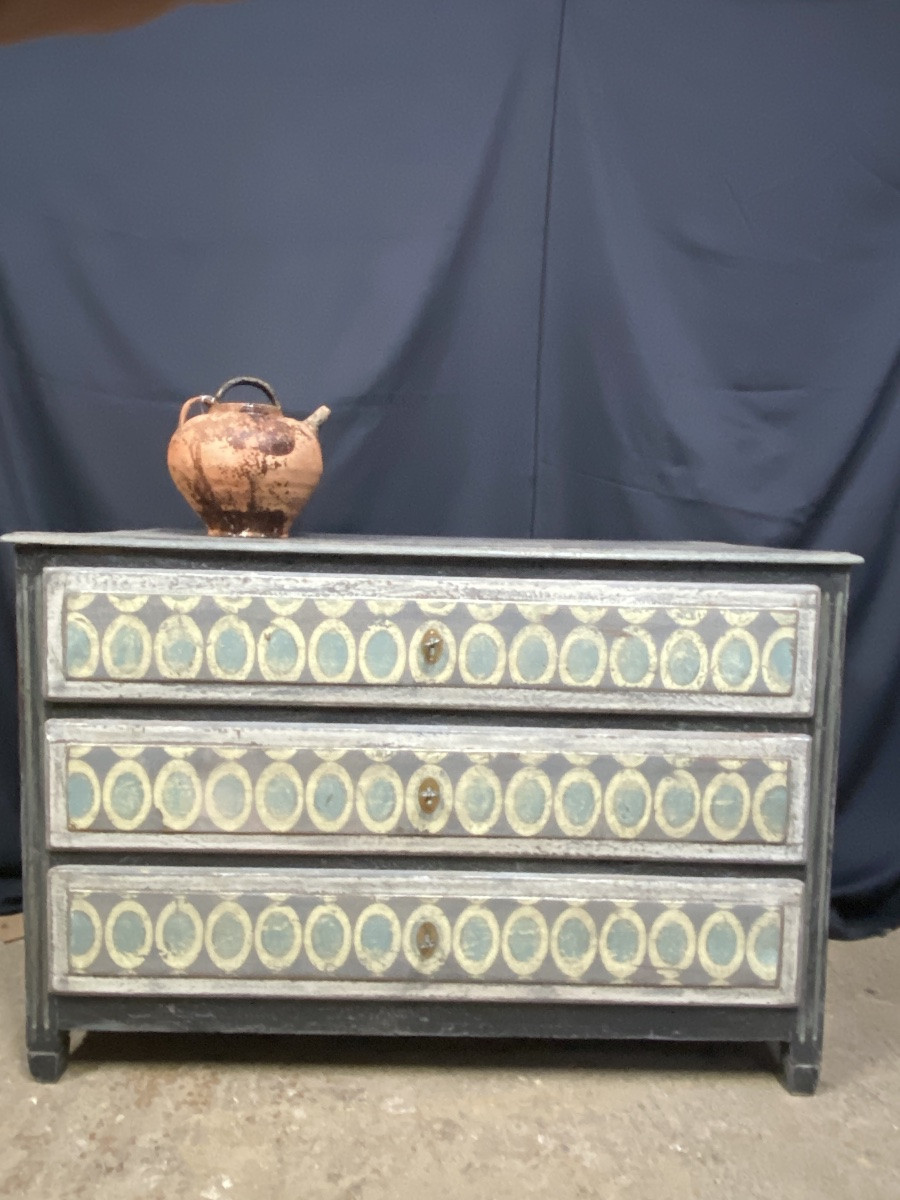 Commode Louis XVI patinée avec des formes -photo-7