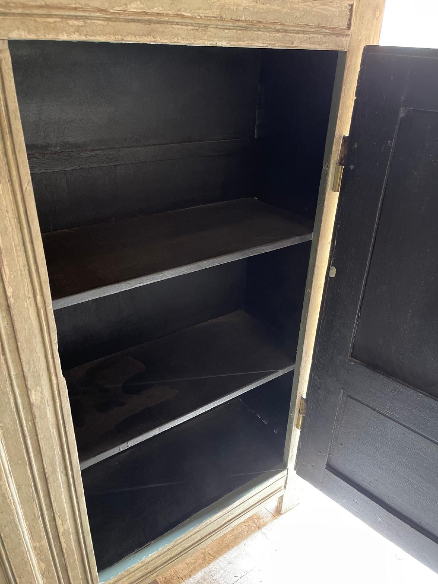 Library Dating From The Late 19th Century -photo-2