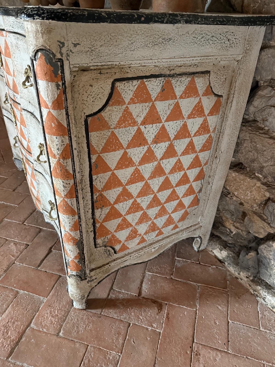 Commode galbée Louis XV datant du 18e siecle patine-photo-5