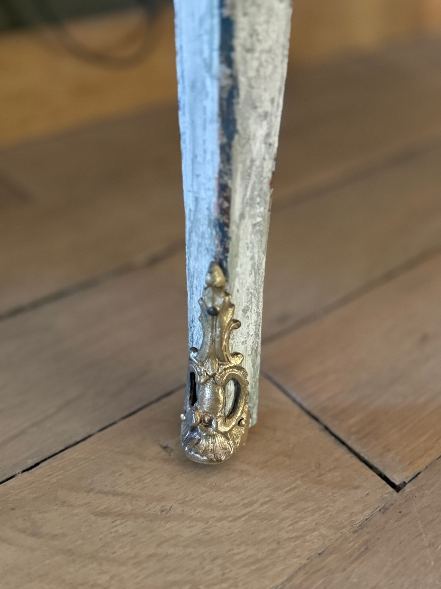 Commode Louis XV datant des années 1900 patine à la feuille d’acanthe avec son joli marbre -photo-7