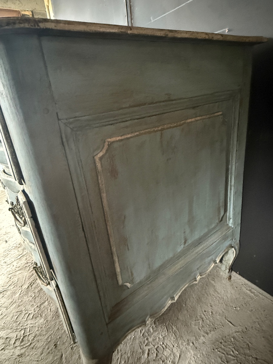 18th Century Louis XV Curved Chest Of Drawers From Liège-photo-6