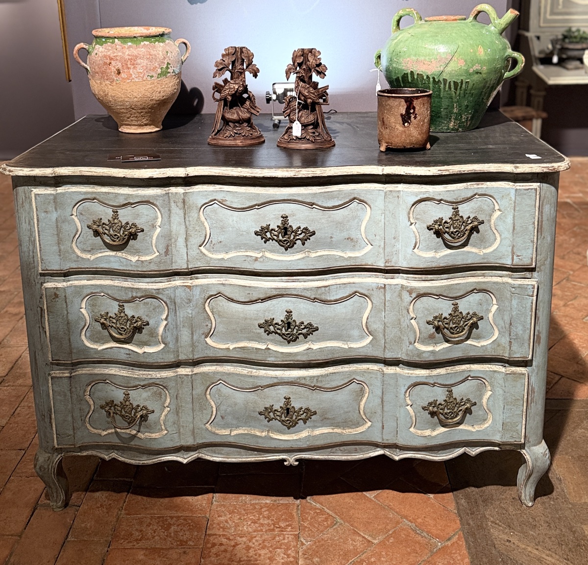 18th Century Louis XV Curved Chest Of Drawers From Liège