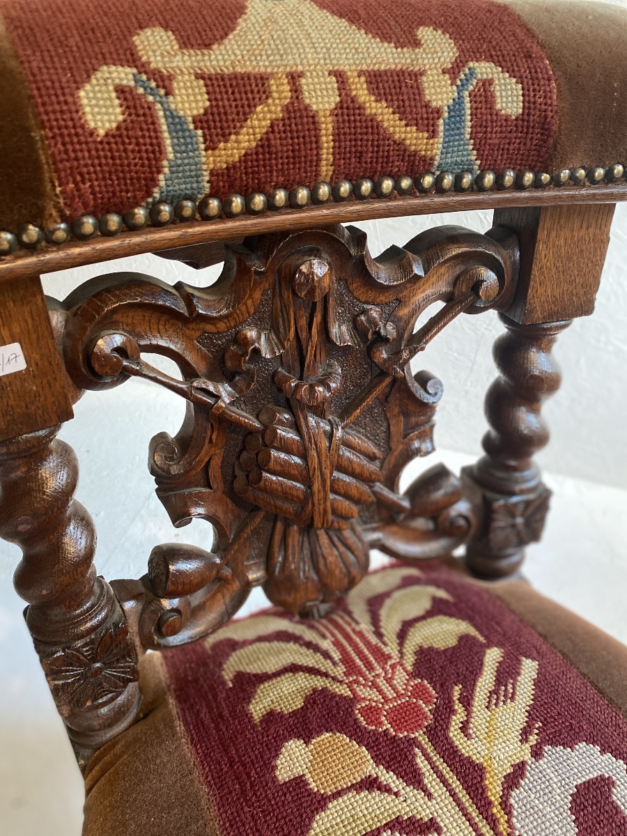 Chaise de fumeur datant du 19e siecle tissus d’origine sculptée -photo-6