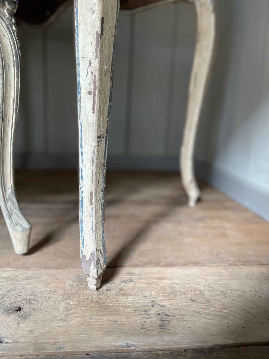 Small Louis XV Desk (table) Dating From The Late 19th Century -photo-1