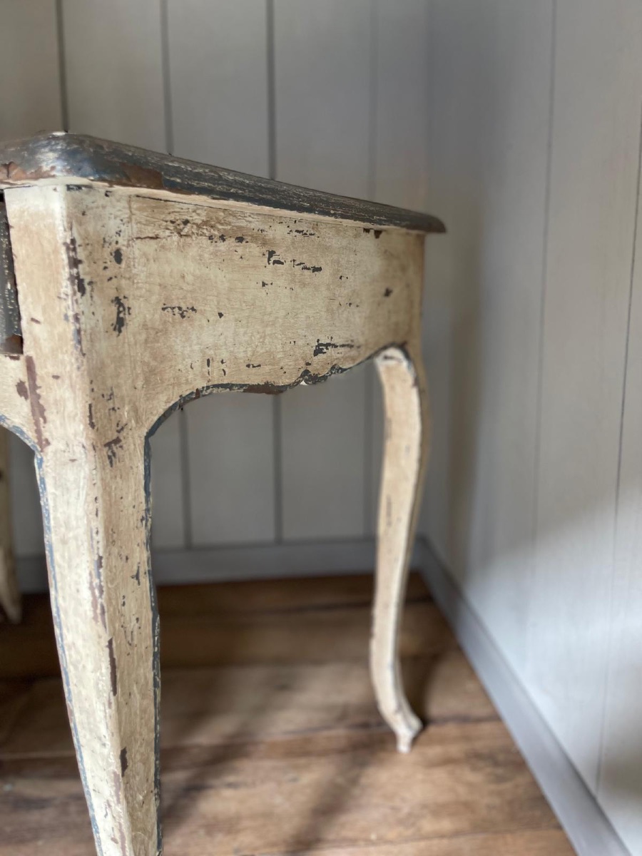 Small Louis XV Desk (table) Dating From The Late 19th Century -photo-3