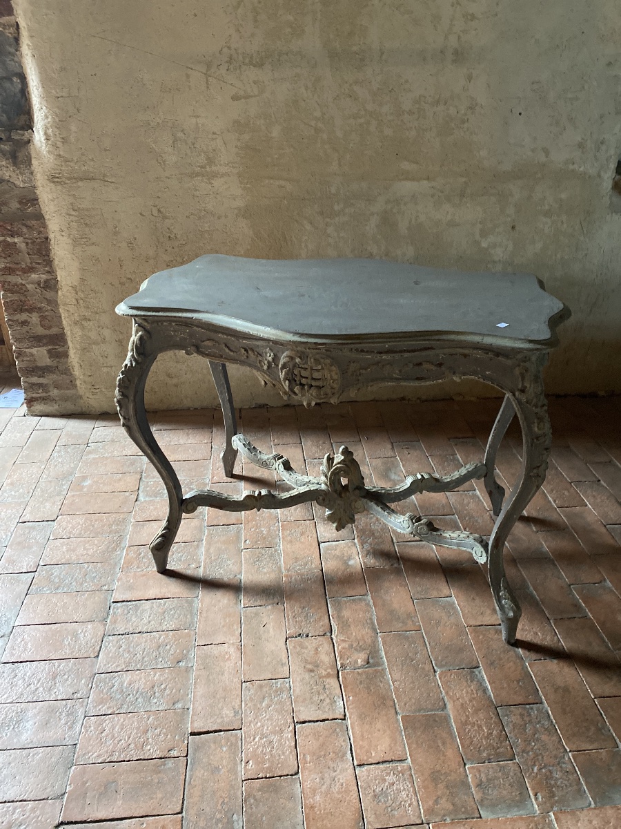 Table de milieu Louis XV galbée datant du 19e siècle -photo-2