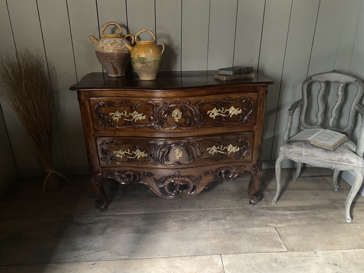 Commode Nîmoise Louis XV datant du 18e siècle -photo-2