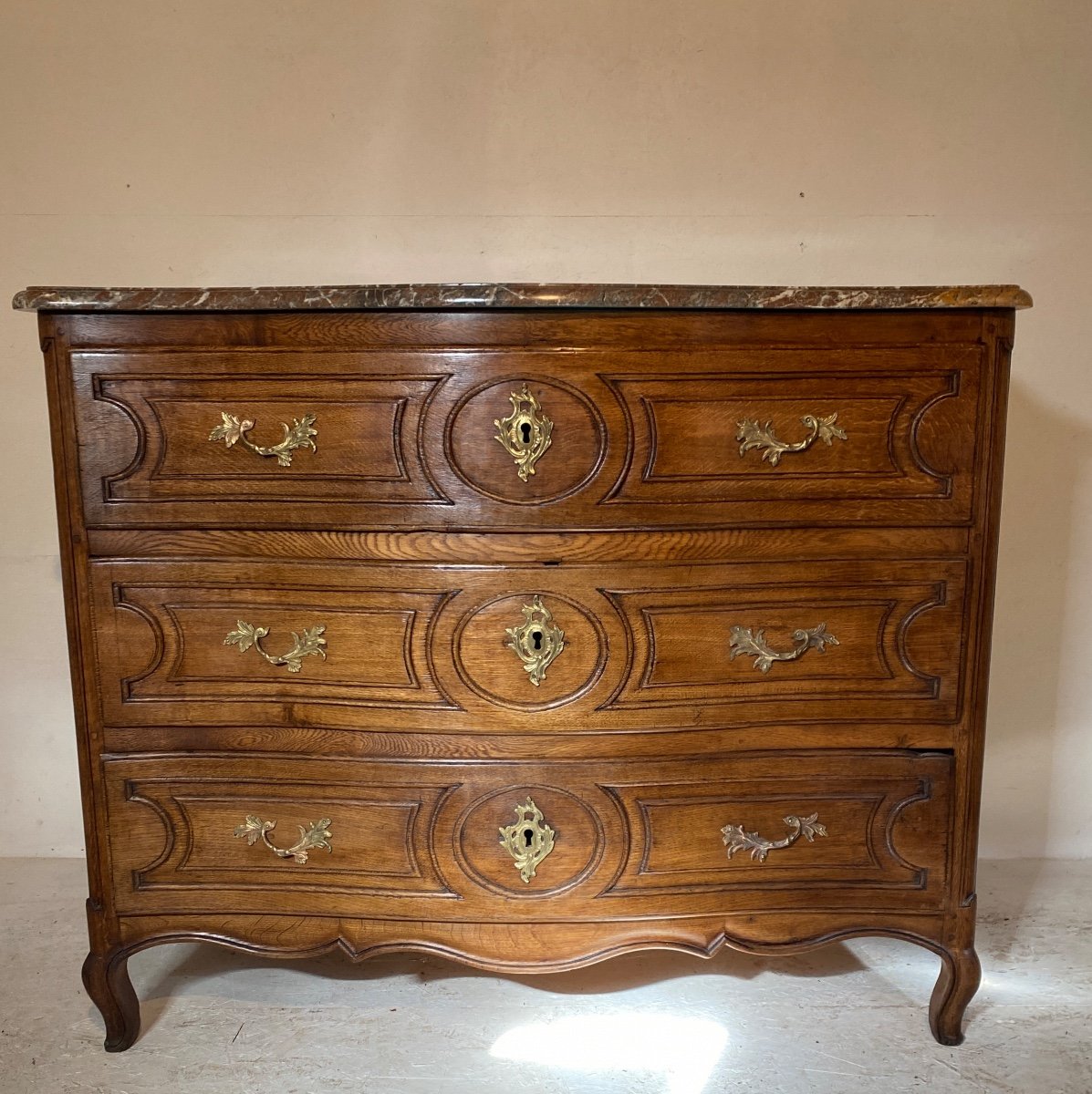 Commode Galbée Avec Marbre Début 19e