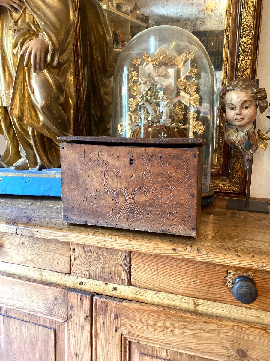 Lacemaker's Box - Box, Folk Art Box - Auvergne - Carved Box - Haute Loire-photo-1
