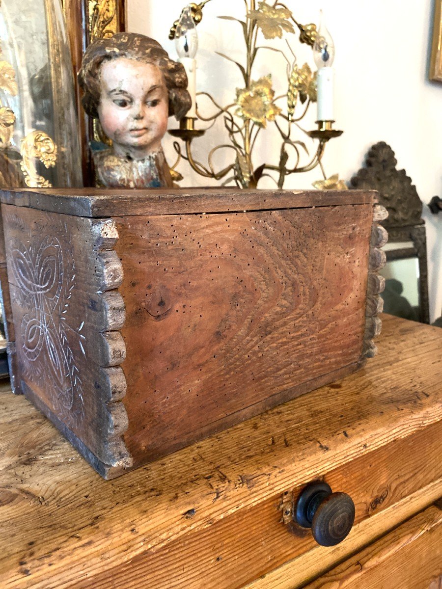 Lacemaker's Box - Box, Folk Art Box - Auvergne - Carved Box - Haute Loire-photo-3