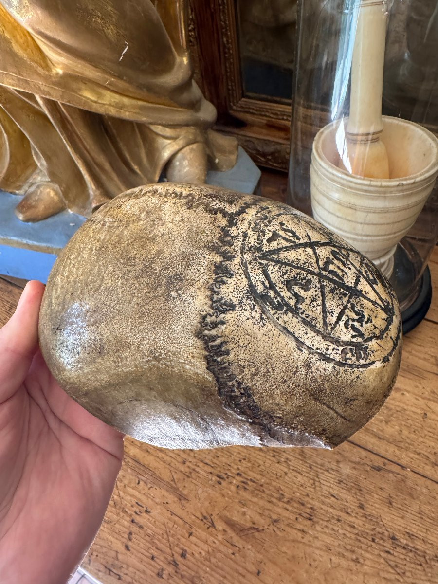 Curiosity, Devil – Occultism – Engraved Skullcap – Skull – Pentacle – Witchcraft Object-photo-1