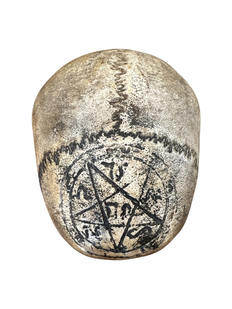 Curiosity, Devil – Occultism – Engraved Skullcap – Skull – Pentacle – Witchcraft Object