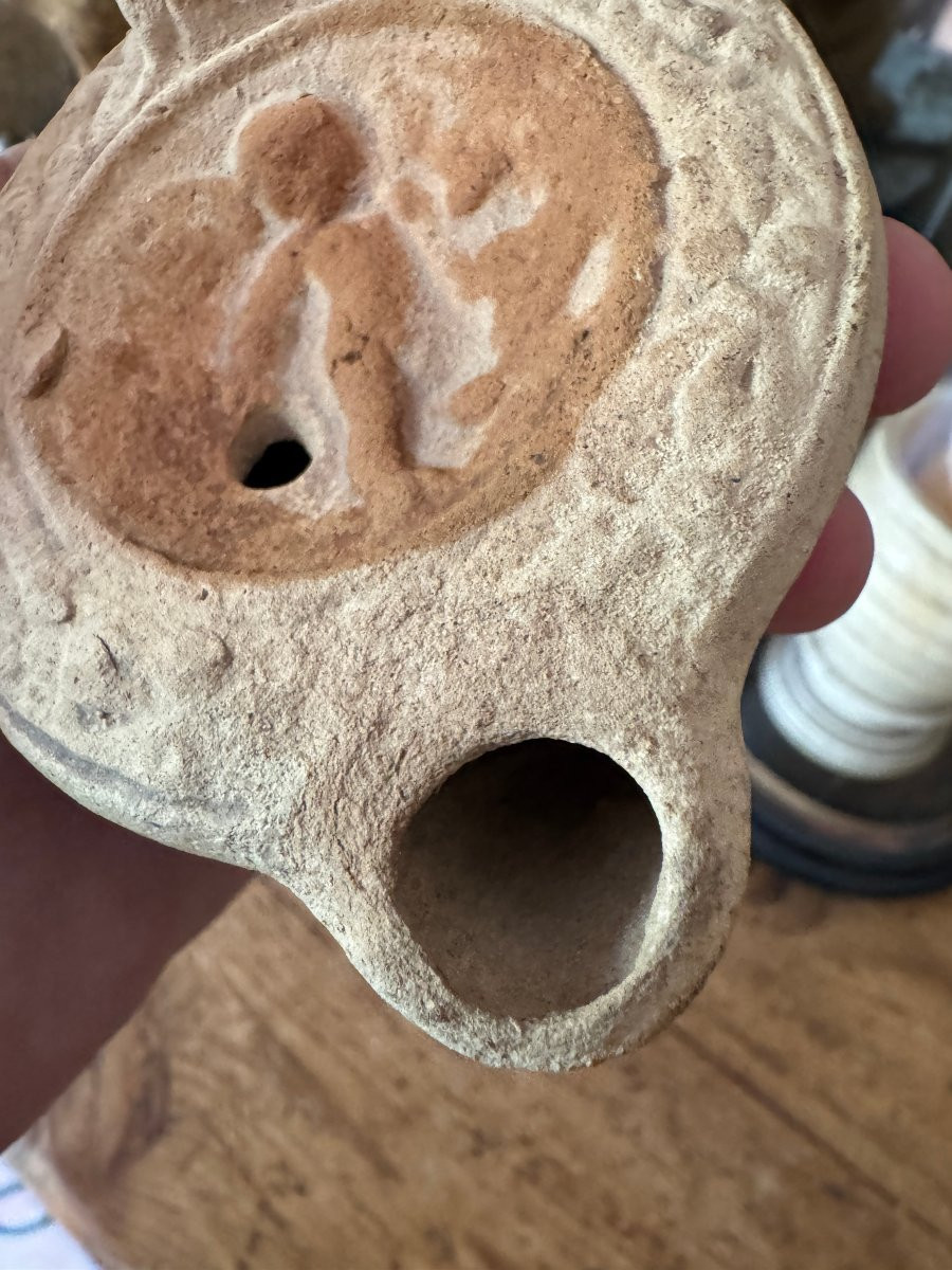 Artefact &ndash; Antiquit&eacute; &ndash; Lampe &agrave; Huile En Terre Cuite &ndash; &eacute;ros Nu Tenant Une Torche &ndash; Empire Romain-photo-4