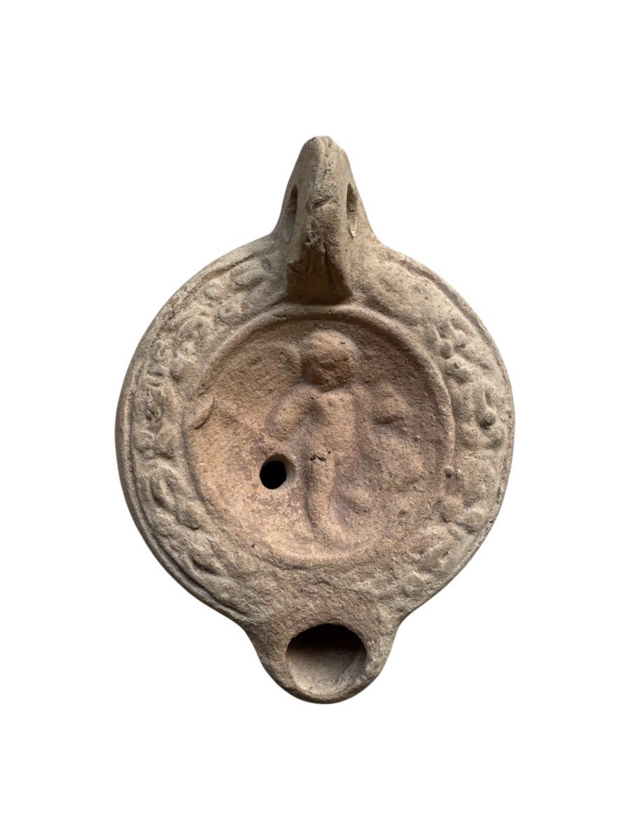 Artefact &ndash; Antiquit&eacute; &ndash; Lampe &agrave; Huile En Terre Cuite &ndash; &eacute;ros Nu Tenant Une Torche &ndash; Empire Romain