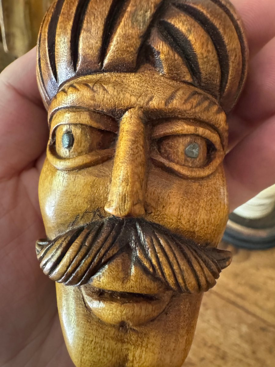 Carved Anthropomorphic Snuff Box – Mamluk Head With Inlaid Eyes – Folk Art-photo-4