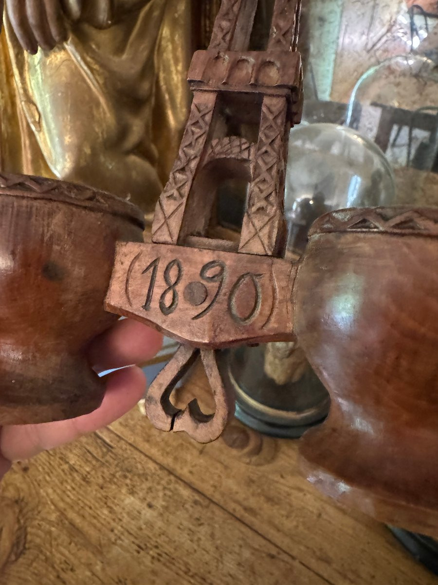 Musée – Salière poivrière – Bois sculpté – Tour Eiffel et cœur – Art populaire – Auvergne-photo-2