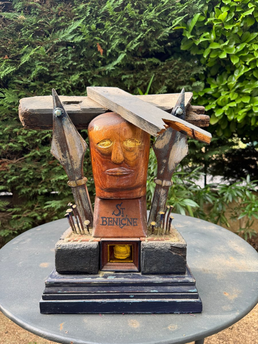 Musée - Reliquaire de Saint Bénigne – Sculpture en bois et métal – Art populaire - Relique-photo-4