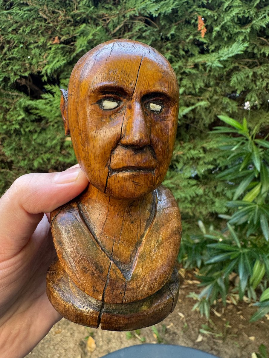 Curiosity - Sculpture - Bust Of A Man In Carved Monoxyl Wood - Inlaid Eyes - Folk Art-photo-4