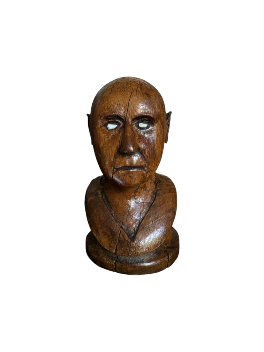 Curiosity - Sculpture - Bust Of A Man In Carved Monoxyl Wood - Inlaid Eyes - Folk Art