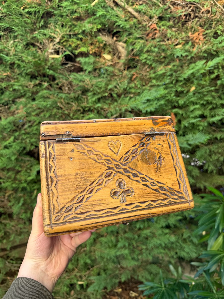 Monogrammed Box – Folk Art – Queyras – Chest, Knife-carved Love Box -photo-7