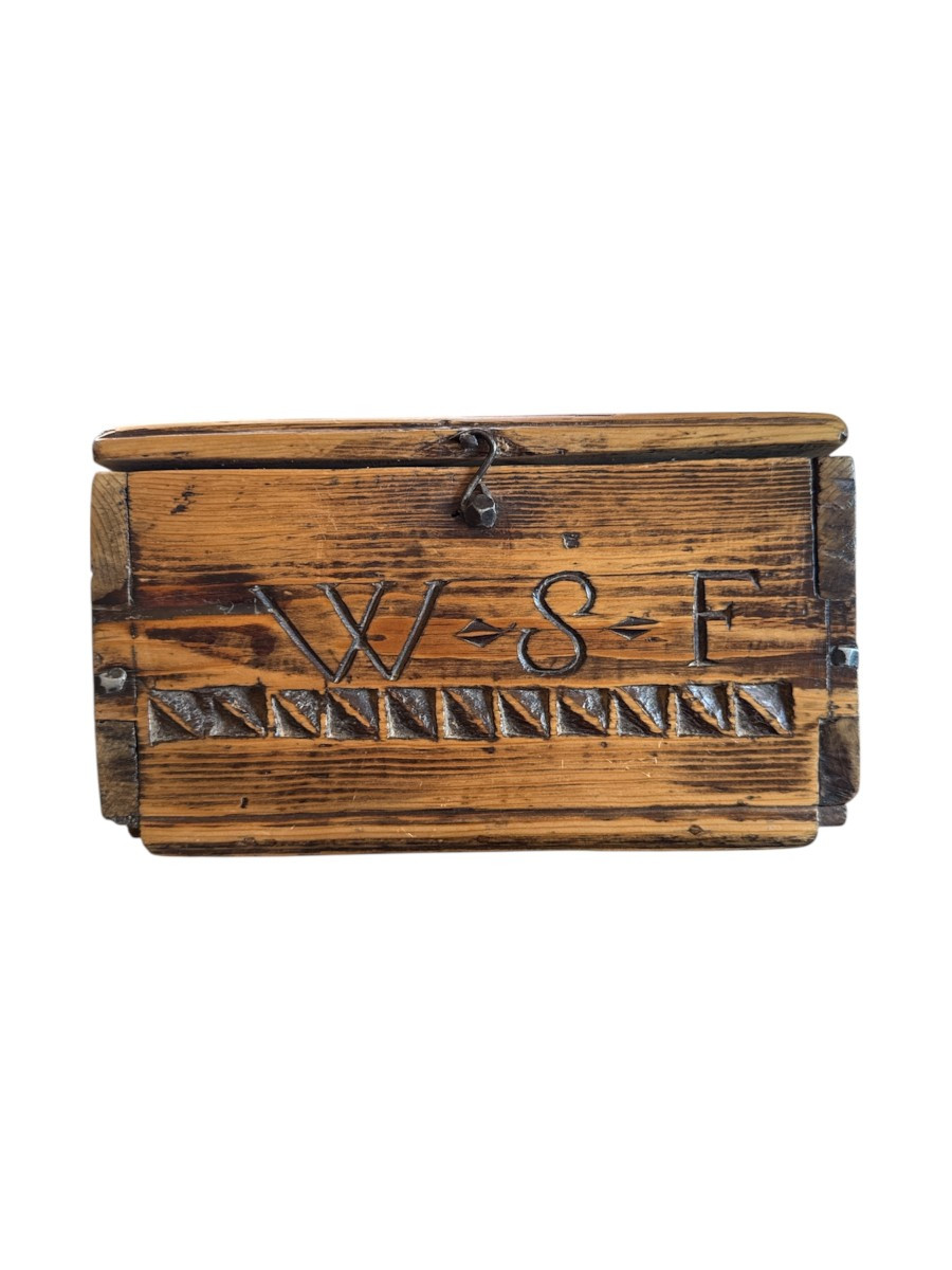 Monogrammed Box – Folk Art – Queyras – Chest, Knife-carved Love Box 