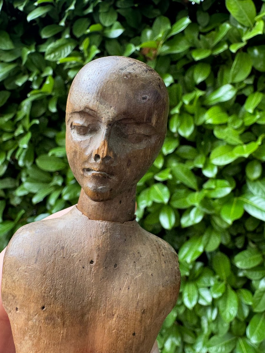 Sculpture – Small Carved Wooden Artist's Mannequin – Articulated Figure – Folk Art-photo-3