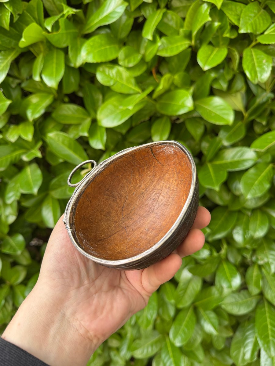 Tasse de chasse &ndash; &ldquo;Les anges et le serpent&rdquo; &ndash; Art populaire &ndash; France &ndash; Coupe de chasse - Curio-photo-3