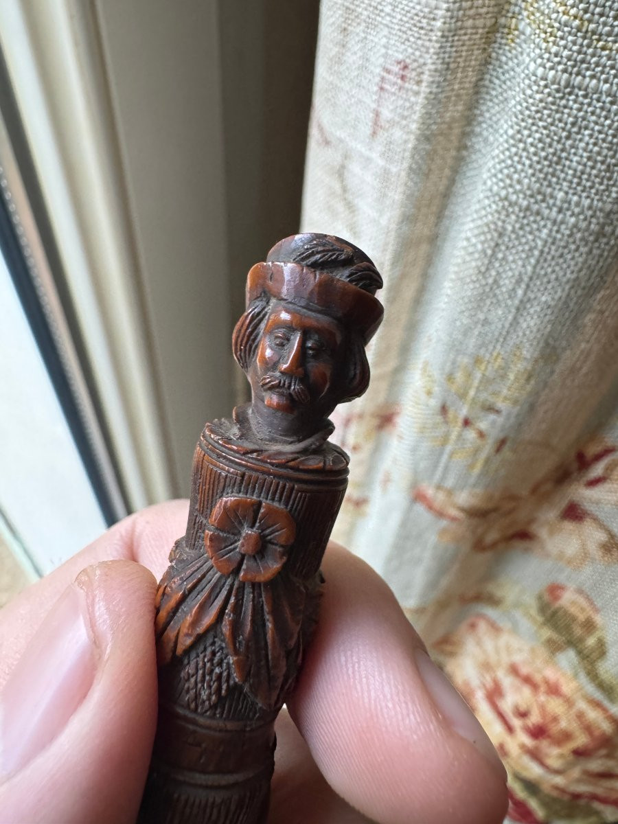 Couture -Porte-aiguilles anthropomorphe &ndash; T&ecirc;te d&rsquo;homme moustachu au chapeau - Art populaire-photo-1