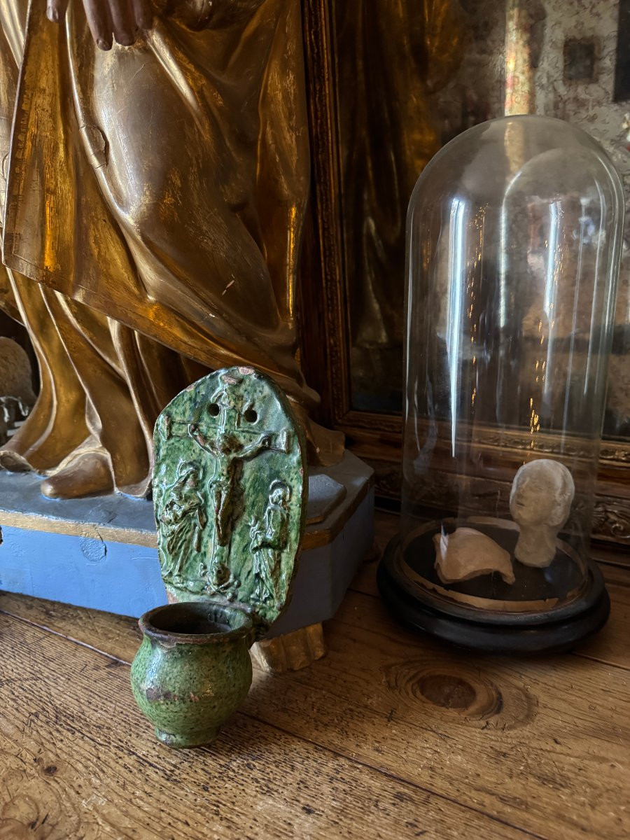 Terre cuite - B&eacute;nitier mural &ndash; Christ en croix - Crucifixion et Memento Mori &ndash; Art populaire-photo-2