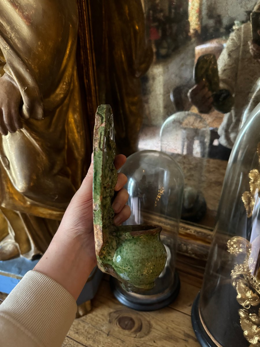 Terre cuite - B&eacute;nitier mural &ndash; Christ en croix - Crucifixion et Memento Mori &ndash; Art populaire-photo-1