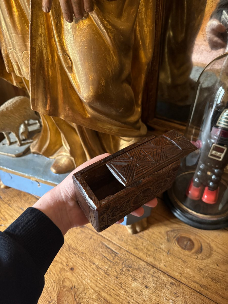 Small Knife-carved Box – Lacemaker's Box – Love Box – Folk Art-photo-7