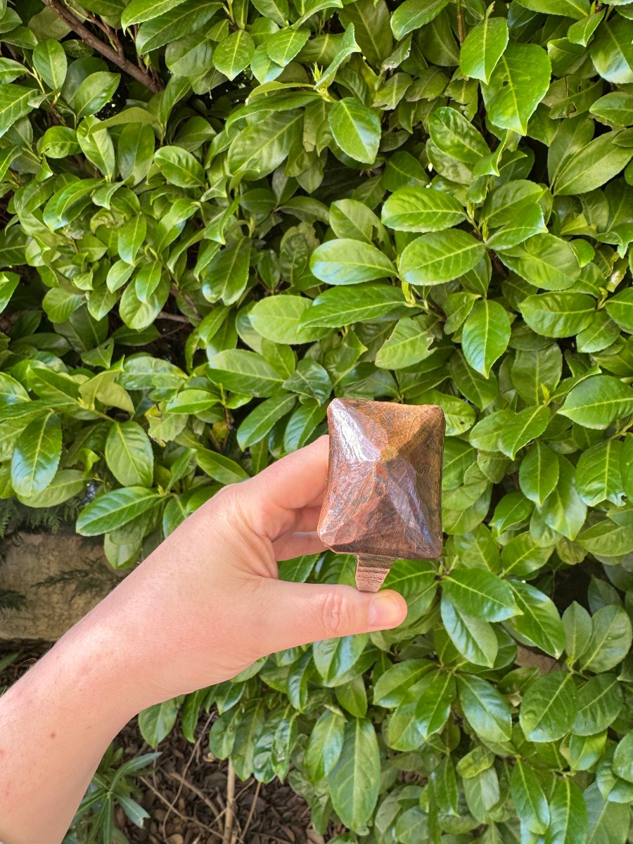 Sculpture, Clef de meuble de mariage – Croix et cœurs – Art populaire -photo-4