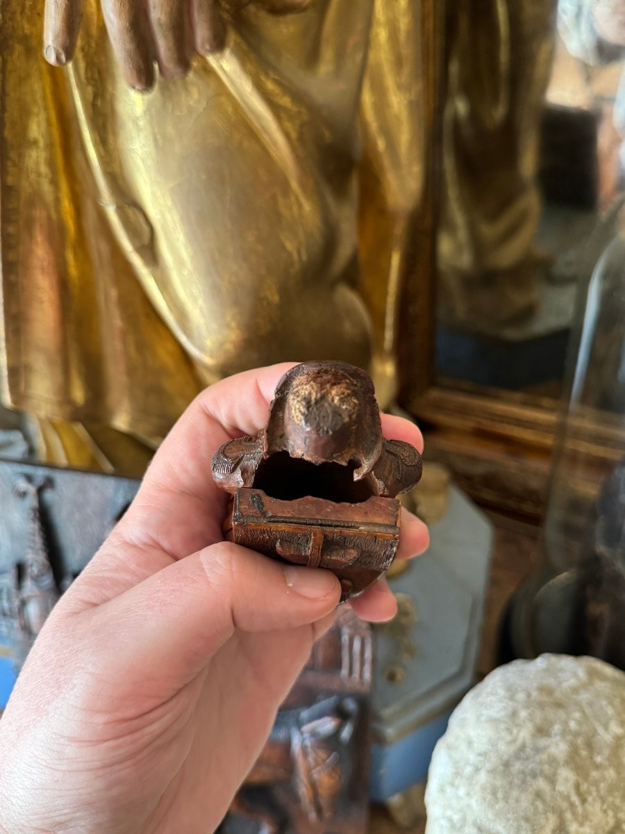 Mus&eacute;e - Tabati&egrave;re anthropomorphe &ndash; Grognard assis &ndash; Art populaire &ndash; Travail de bagnard -photo-4