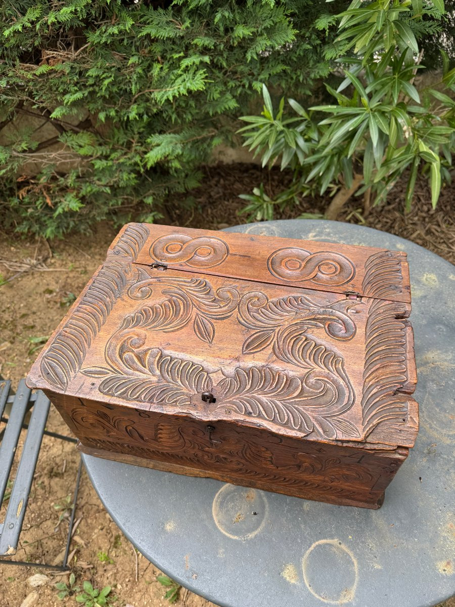 Coffret d’amour sculpté – Coffret de mariage – Art populaire – Daté 1824 – Queyras - Boite-photo-2