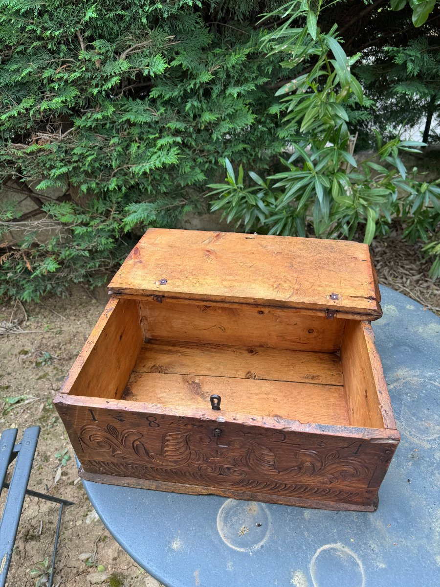 Coffret d’amour sculpté – Coffret de mariage – Art populaire – Daté 1824 – Queyras - Boite-photo-3