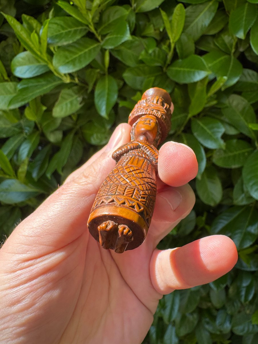 Museum - Carved Boxwood Anthropomorphic Needle-holder - Folk Art-photo-3