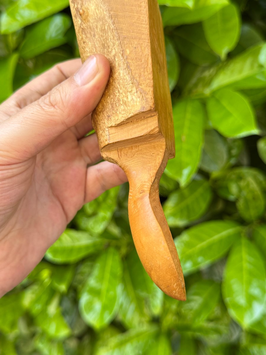  Curiosity - Wooden Spoon - An Everyday Object With An Interrupted Gesture - Folk Art-photo-4