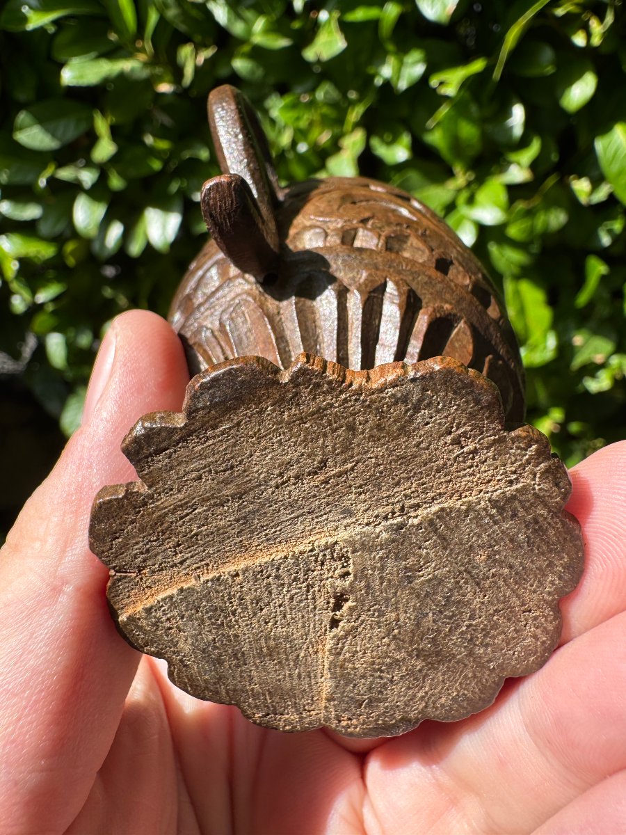 Miniature – Gobelet de berger sculpté – Bois tourné et gravé – Art populaire – Massif central -photo-3