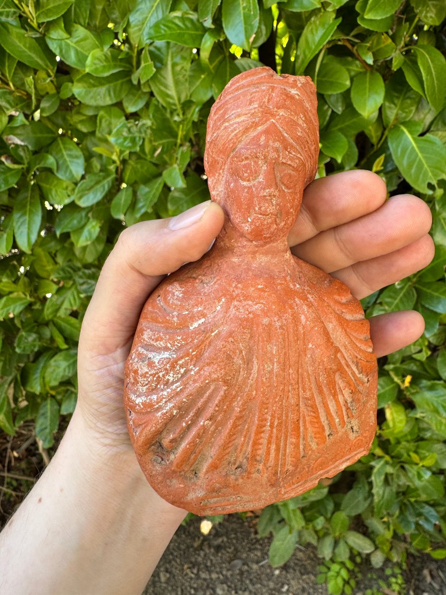 Artefact – Antiquité – Protomé Féminine Votive en Terre Cuite – Monde Grec – Archéologie-photo-8