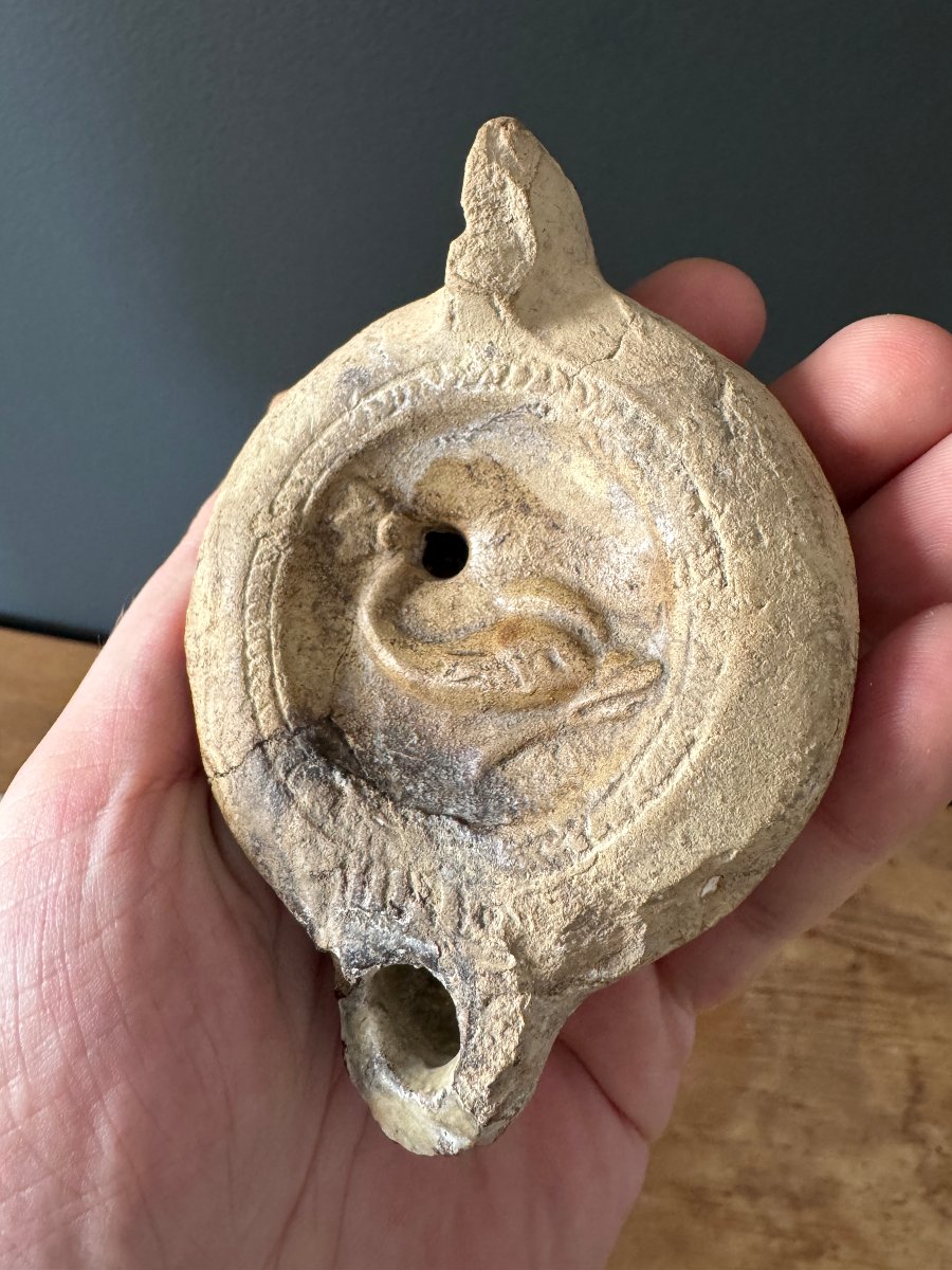 Artefact – Antiquité – Lampe à huile en terre cuite avec documentation – Dauphin – Archéologie-photo-1