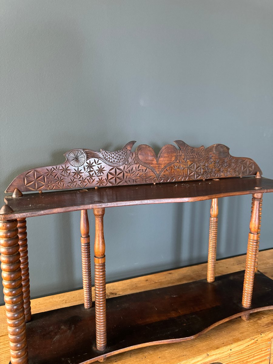 Museum - "shelf Of Love" With Birds And A Heart – Folk Art - Furniture - Wedding Keepsake-photo-3