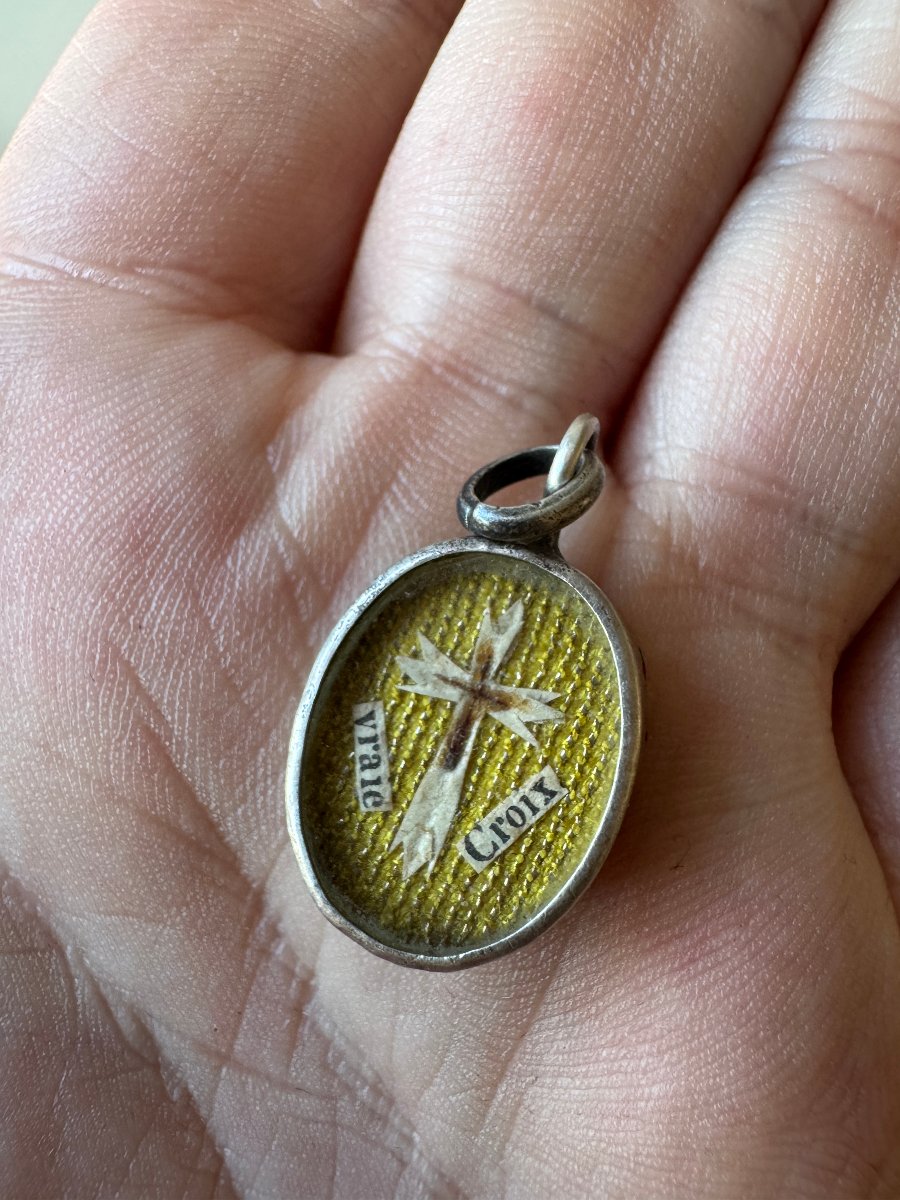 Reliquaire – Reliquaire de la Vraie Croix de Notre Seigneur Jésus-Christ – Ex Ligno Crucis -photo-4