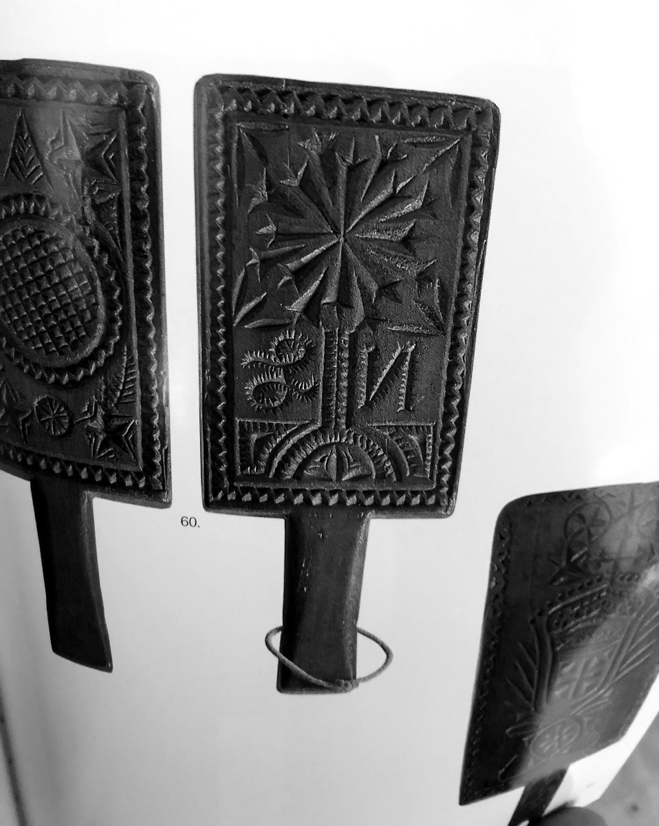Museum - Butter Stamp – Carved Butter Plate – Folk Art – Monstrance-photo-2