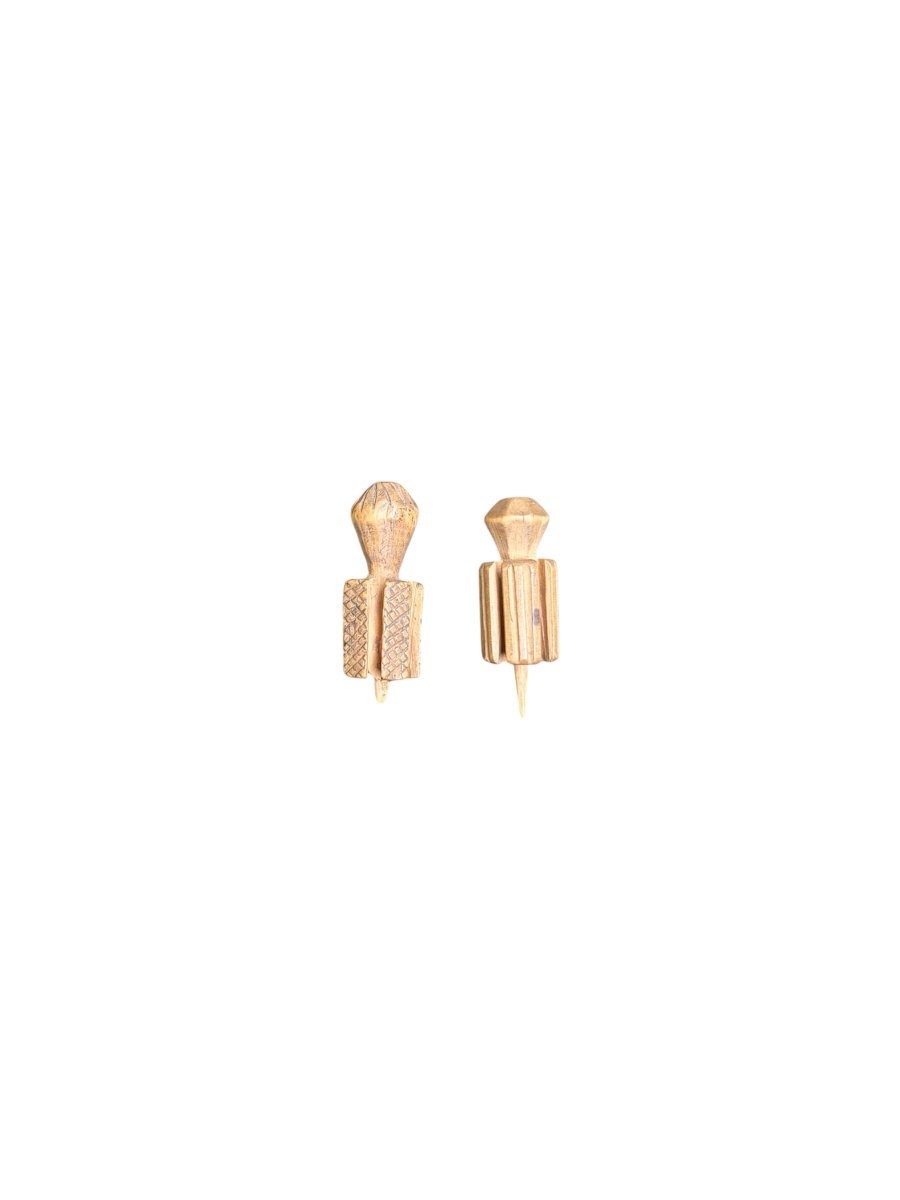 Minuscula – Musée – Lot de deux fendoirs à paille sculptés en buis – Art populaire