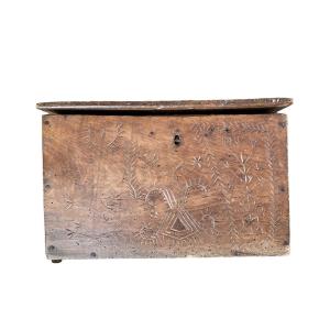 Lacemaker's Box - Box, Folk Art Box - Auvergne - Carved Box - Haute Loire