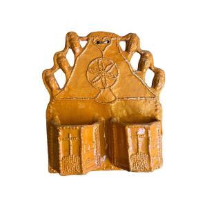 Musée – Porte-cuillères aux six têtes de Marianne – Terre vernissée – Art populaire – Drôme