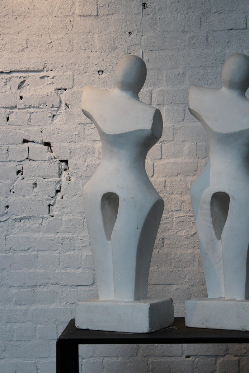 Pair Of Plaster Modernist Female Sculptures-photo-2