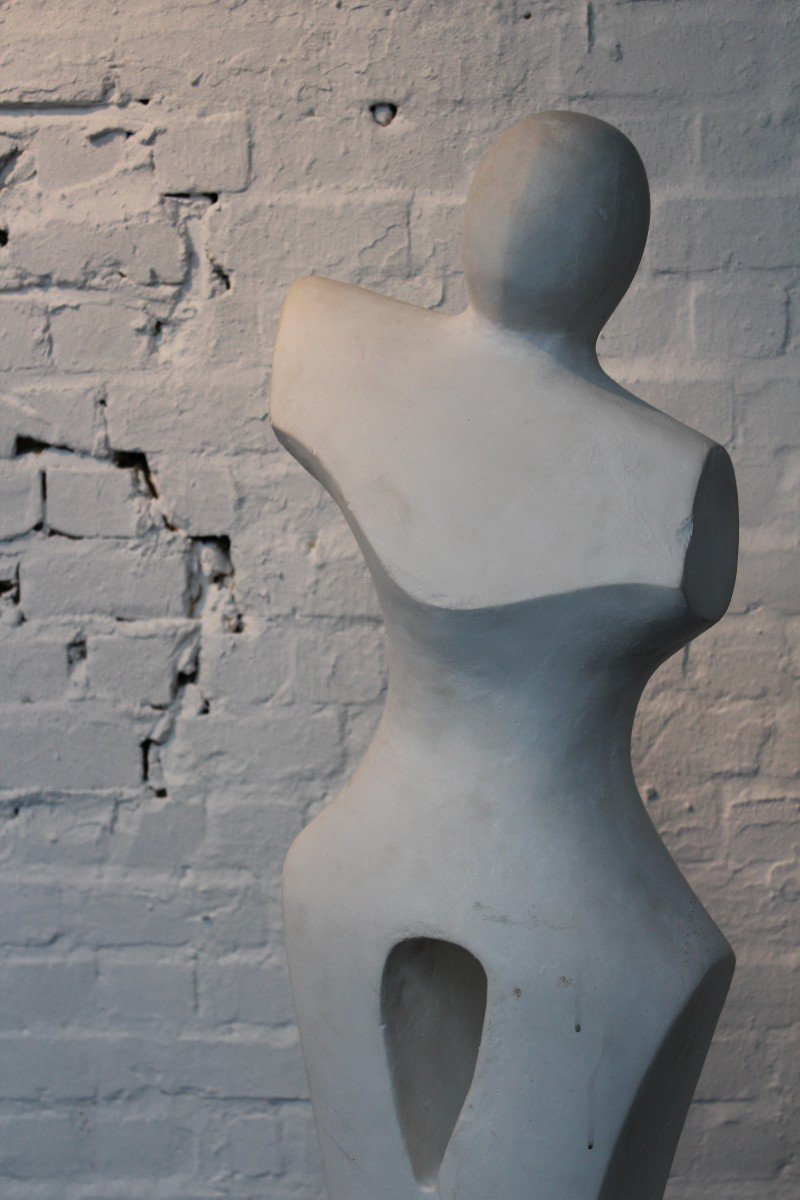 Pair Of Plaster Modernist Female Sculptures-photo-4